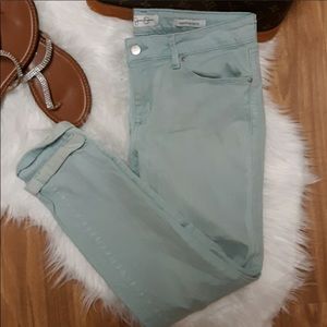 Jessica Simpson rolled cropped skinny jean